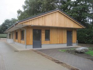 02-janiak-lippert_Betriebsgebaeude-Friedhof-Buedelsdorf